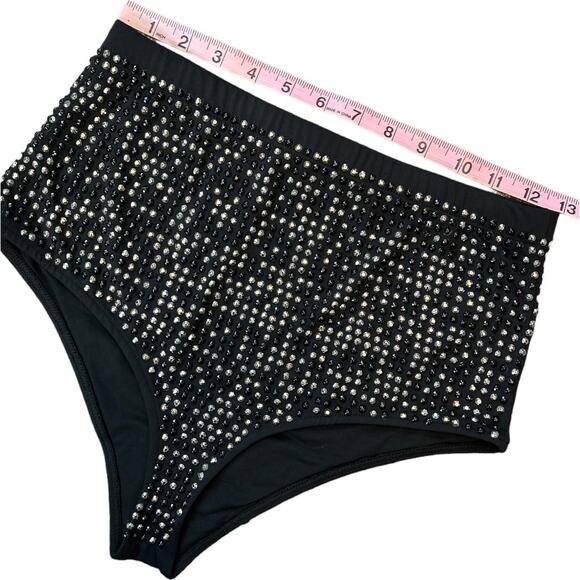 NWT Rhinestone Studded High Waist Hot Pants Bootie Shorts Size Med - Picture 13 of 15